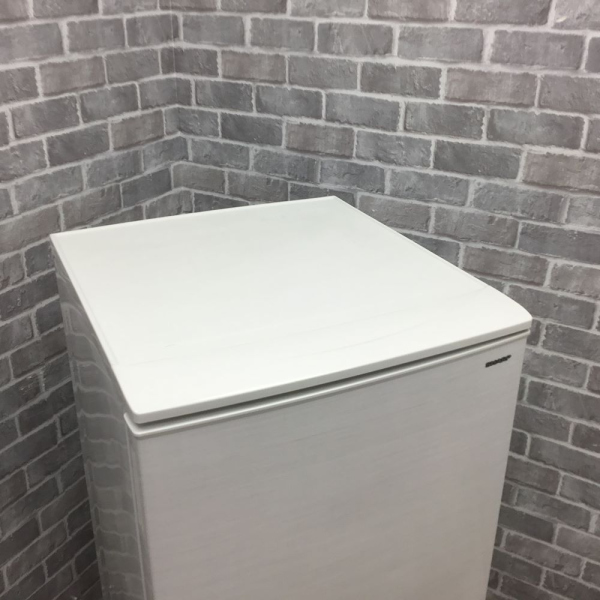 シャープ / SHARP冷蔵庫 2ドア 137L 【どっちもドア】 ｜SJ-D14D-W｜中古家電の専門店ハッピー