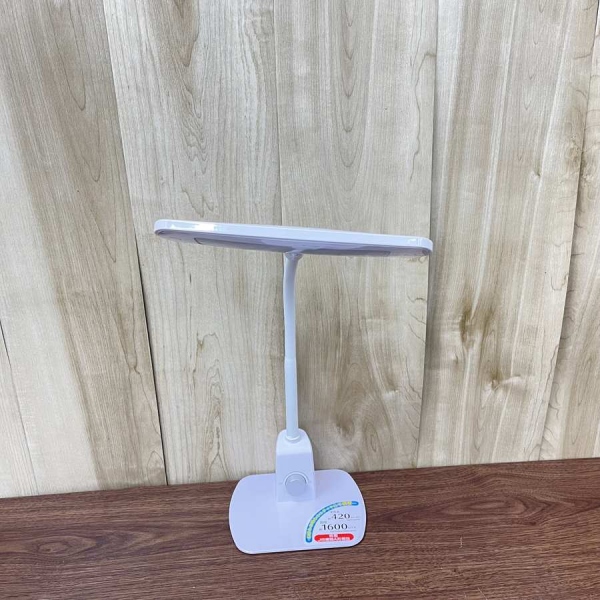 LEDデスクライト【新品】 (420 lm/ホワイト)