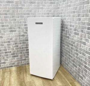 冷凍庫 1ドア 138L 右開き【未使用品】