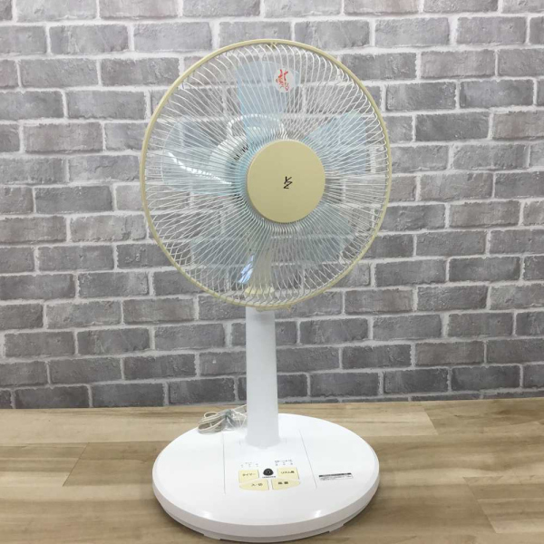 リビング扇風機  (リモコン欠品)