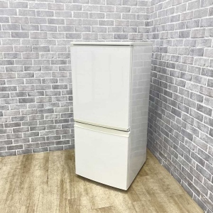 冷蔵庫 2ドア 137L 【どっちもドア】