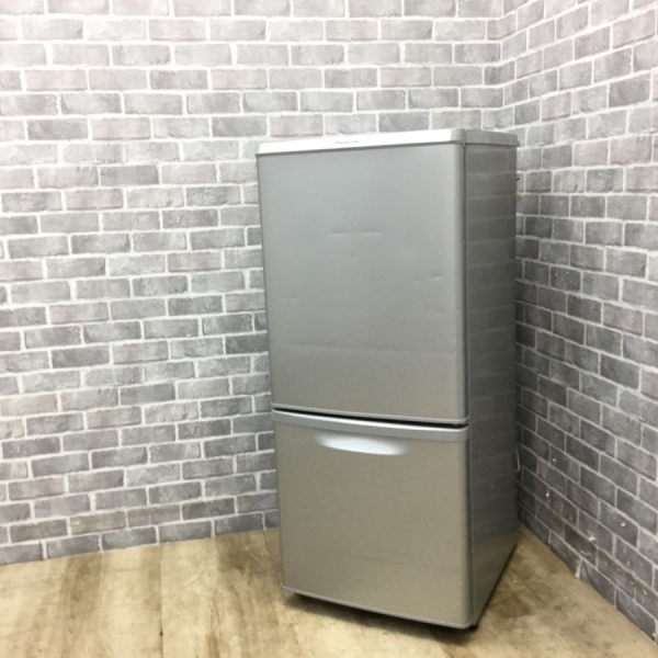 冷蔵庫 2ドア 138L 右開き