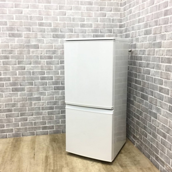 冷蔵庫 2ドア 137L 【どっちもドア】