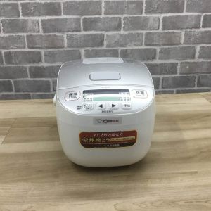 炊飯器 マイコン式 3合炊き