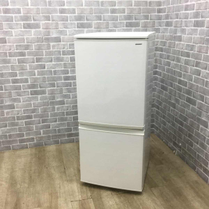 冷蔵庫 2ドア 137L 【どっちもドア】