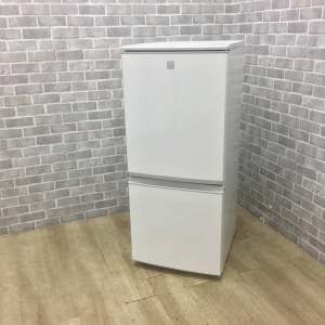冷蔵庫 2ドア 137L 【どっちもドア】