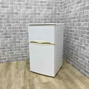 冷蔵庫 2ドア 82L 右開き