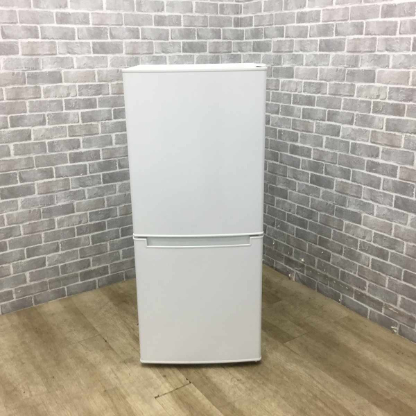 JAN 