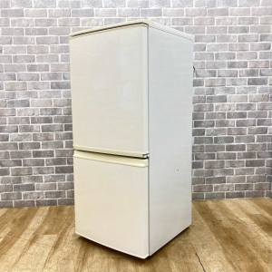 冷蔵庫 2ドア 137L【どっちもドア】